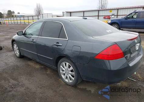 2006 Honda Accord 3.0 Ex z USA, uszkodzony, nr VIN 1HGCM66576A016482